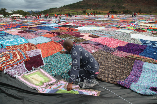 Güney Afrika'da tığ işi battaniye rekoru 4