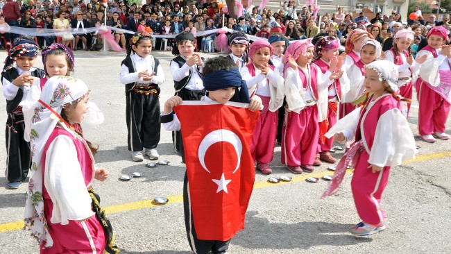 Yurtta 23 Nisan coşkusu 14