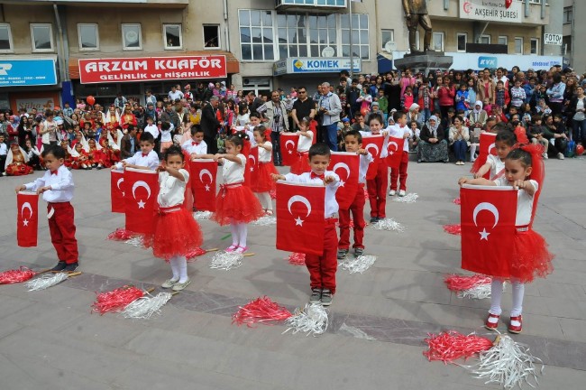 Yurtta 23 Nisan coşkusu 36