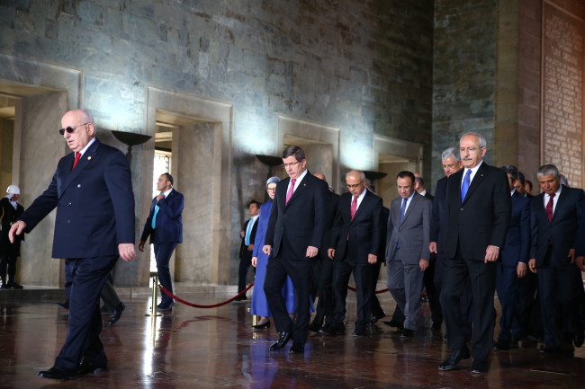 Yüzüne bakmaya yüzü yok 7