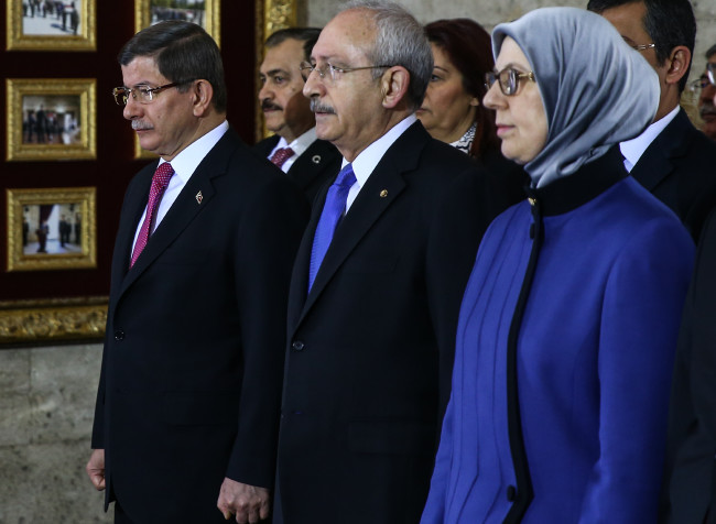 Yüzüne bakmaya yüzü yok 9