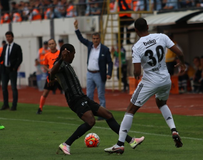 Beşiktaş Beşiktaş'a karşı 1