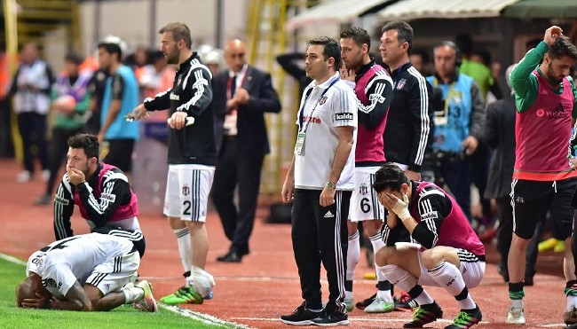 Beşiktaş Beşiktaş'a karşı 6