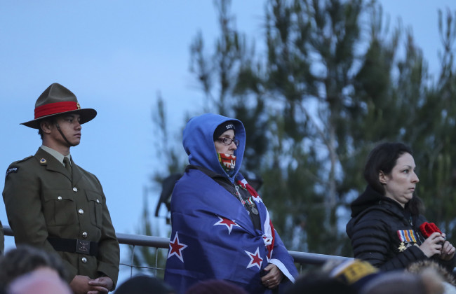 Çanakkale'nin Anzak Koyu'nda 'Şafak Ayini' yapıldı 13