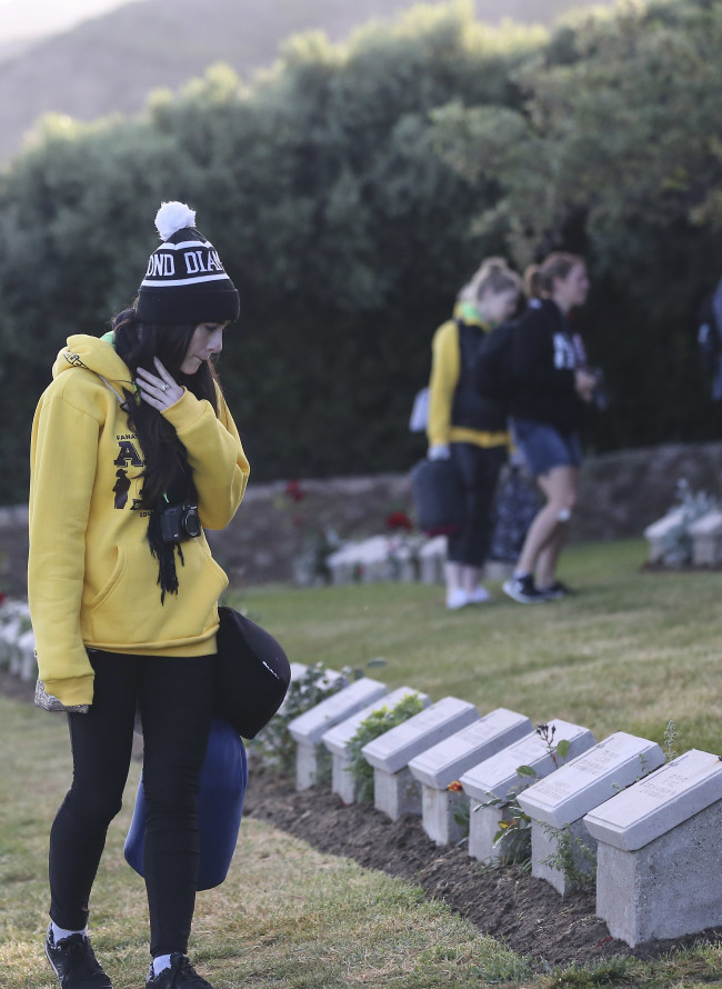 Çanakkale'nin Anzak Koyu'nda 'Şafak Ayini' yapıldı 16