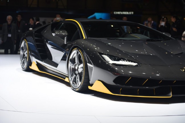Lamborghini'den 100 yıl sürprizi! 16