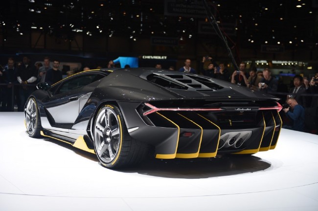 Lamborghini'den 100 yıl sürprizi! 2