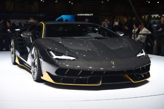 Lamborghini'den 100 yıl sürprizi! 31