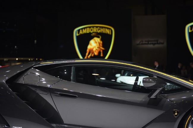 Lamborghini'den 100 yıl sürprizi! 32