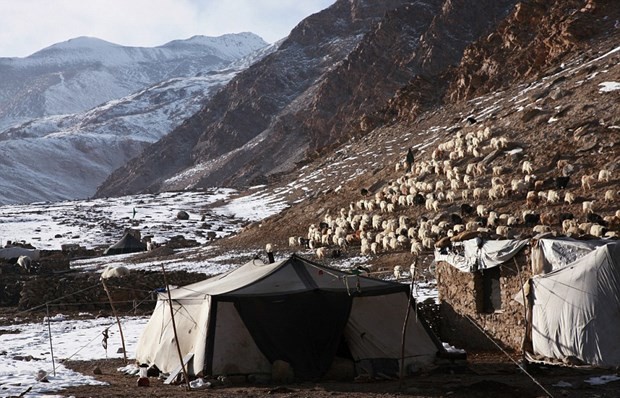 Medeniyetten 'Himalayalar' kadar uzak yaşam! 2