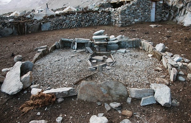 Medeniyetten 'Himalayalar' kadar uzak yaşam! 9