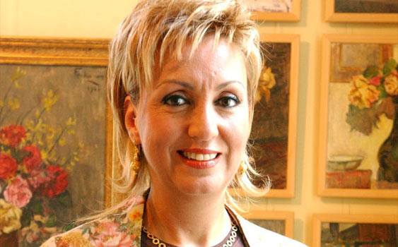 Ünlüler ne okuyor, ne dinliyor? 13