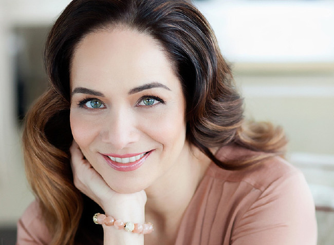 Ünlüler ne okuyor, ne dinliyor? 6