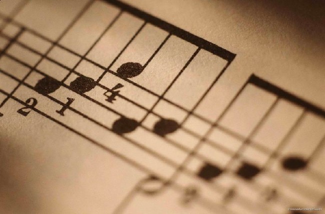 Ünlüler ne okuyor, ne dinliyor? 3