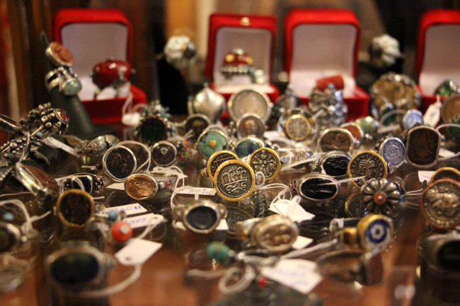 30 yıldır her takıdan bir tane... 8