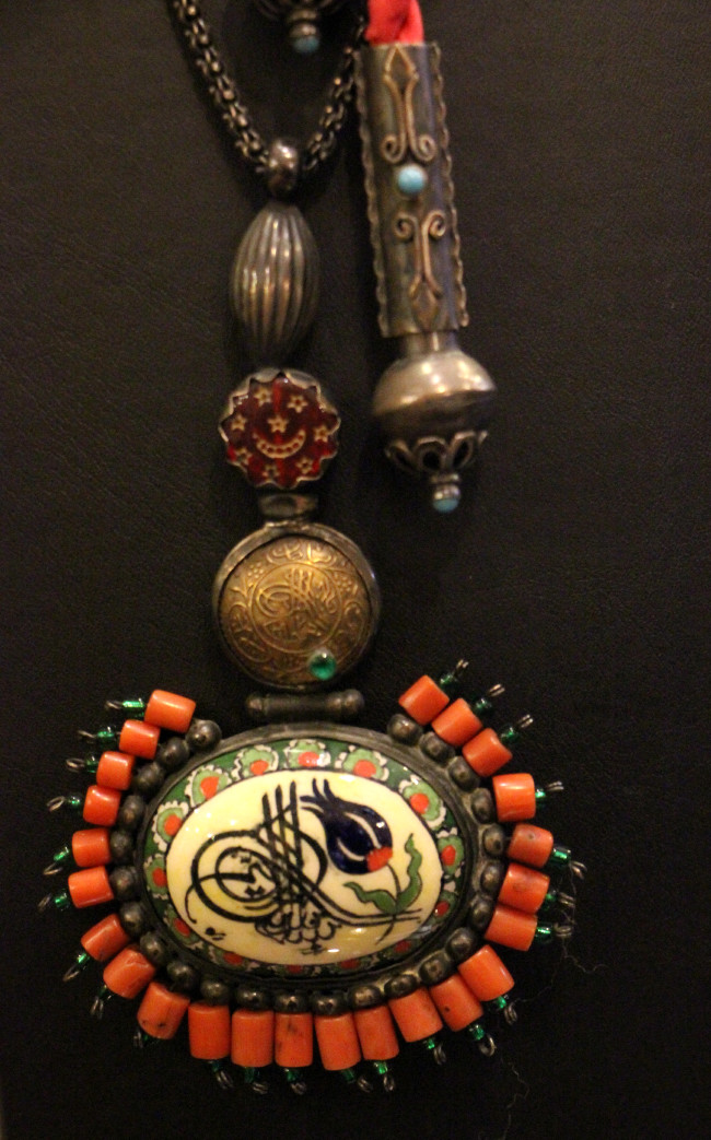 30 yıldır her takıdan bir tane... 9