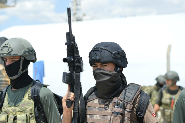 Karma timlerin motivasyonları tam 6