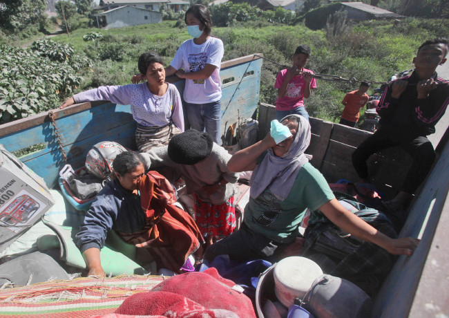 Binleri evinden etti 23