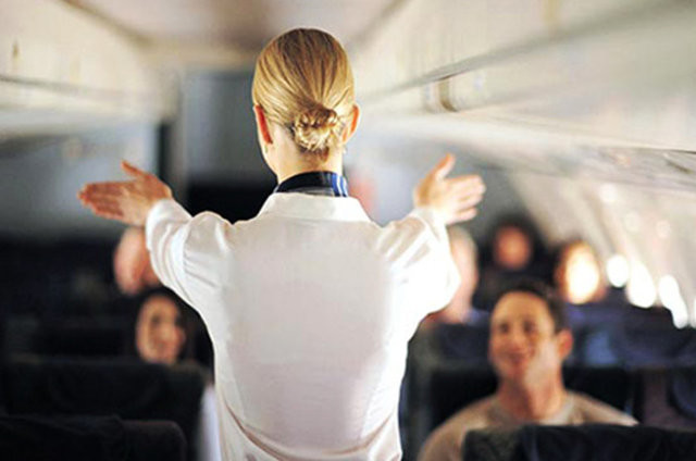 Uçak kazasından sağ kurtulmanın yolları 11