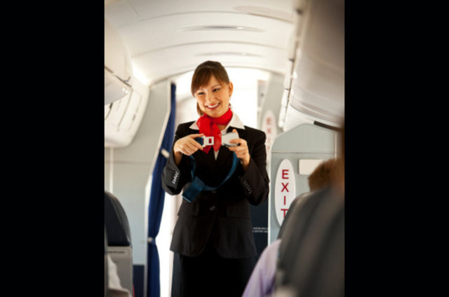 Uçak kazasından sağ kurtulmanın yolları 19