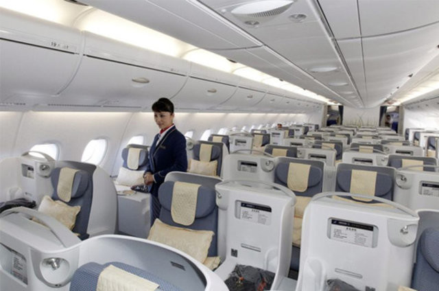 Uçak kazasından sağ kurtulmanın yolları 3