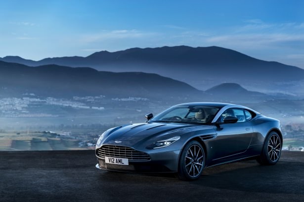 Aston Martin DB11 Türkiye'ye geliyor 17