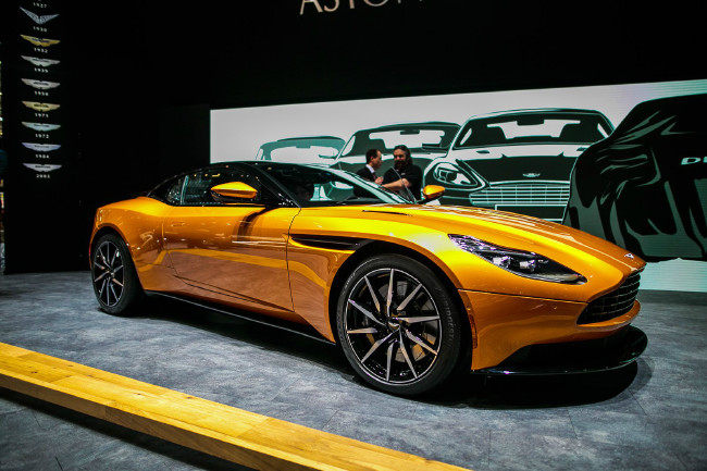 Aston Martin DB11 Türkiye'ye geliyor 18