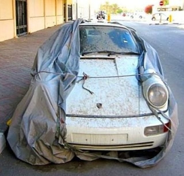 Terk edilmiş arabalar şehri 17