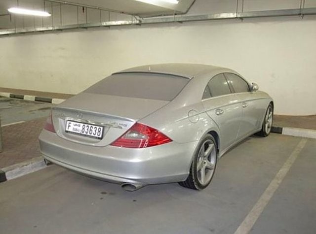 Terk edilmiş arabalar şehri 18