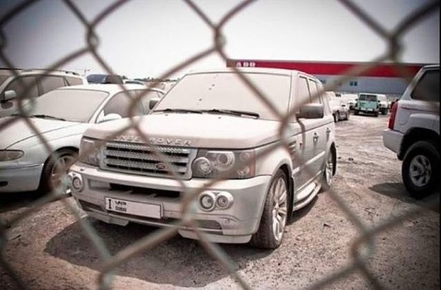 Terk edilmiş arabalar şehri 19