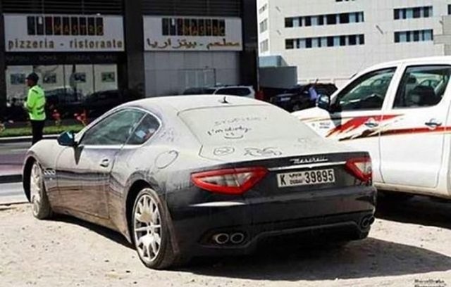 Terk edilmiş arabalar şehri 22