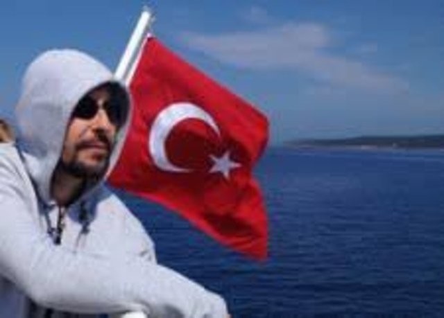 90'ların ünlüleri şimdi ne yapıyor? 12