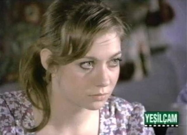 90'ların ünlüleri şimdi ne yapıyor? 28