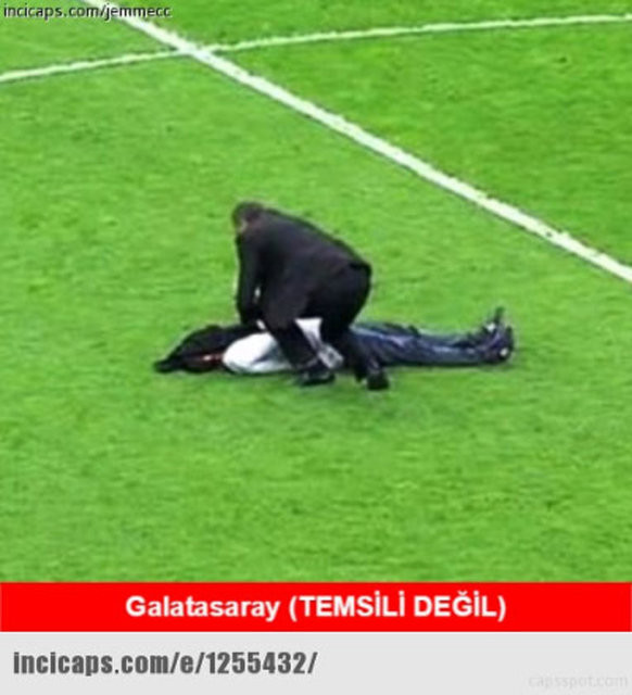 Galatasaray - Beşiktaş maçı caps'leri 24