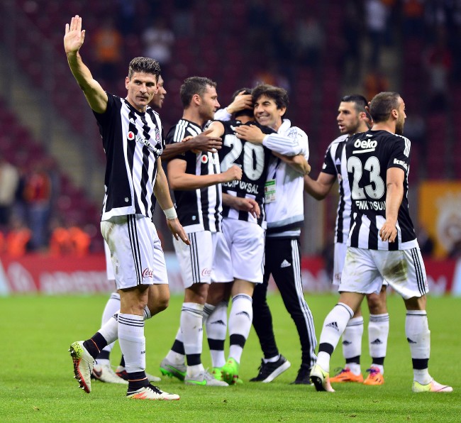 Spor yazarları Galatasaray-Beşiktaş maçını yazdı 27