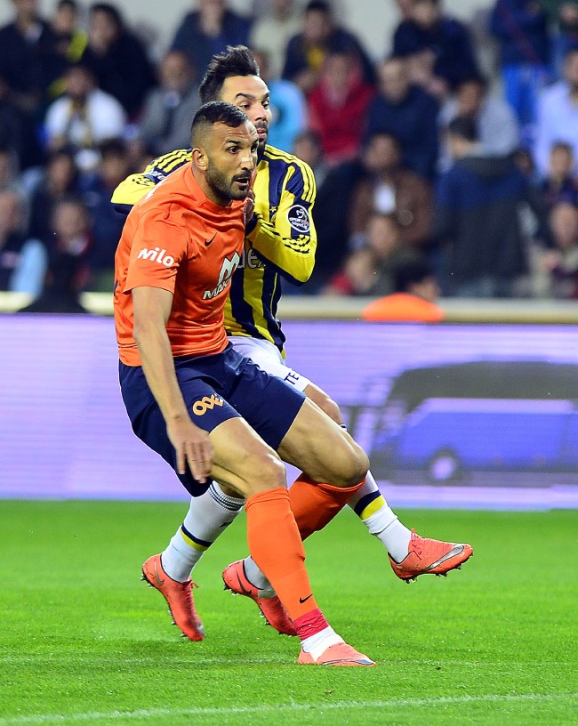 Pereira ile birlikte hediye ettiler 1