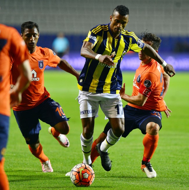 Pereira ile birlikte hediye ettiler 4