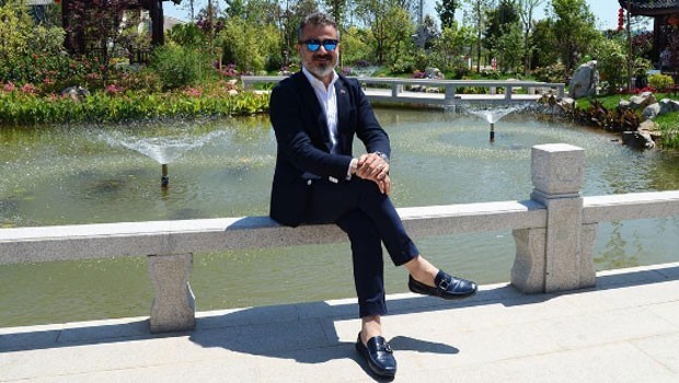 Eski Bakan Suat Kılıç yeni imajıyla şaşırttı 1