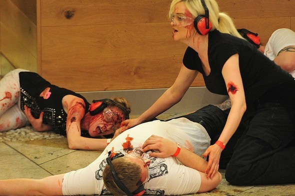 İngiltere'de kapsamlı terörle mücadele tatbikatı 4