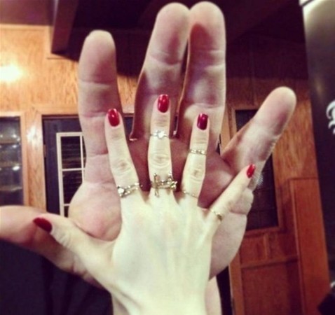 Ona kemikkıran diyorlar 1