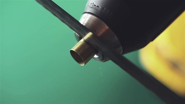 Tabanca mermisinden yaptığına inanamayacaksınız! 20