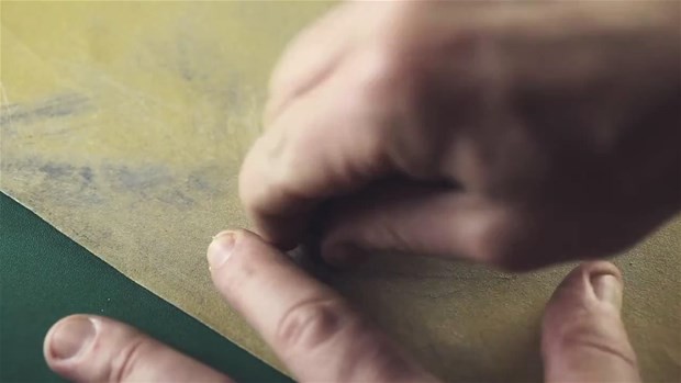 Tabanca mermisinden yaptığına inanamayacaksınız! 22