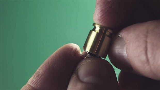 Tabanca mermisinden yaptığına inanamayacaksınız! 42