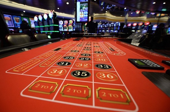 Dünyanın en büyük yolcu gemisi sulara iniyor! 6