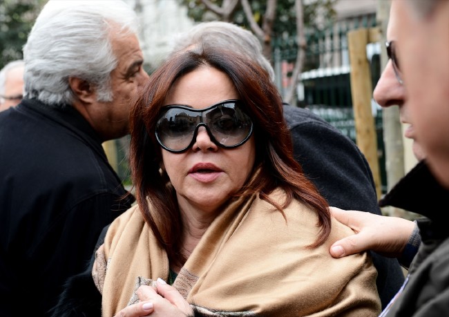 Ünlülerden Oya Aydoğan paylaşımları 1