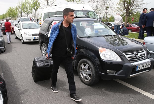 MHP'de miting gibi kurultay toplantısı 8