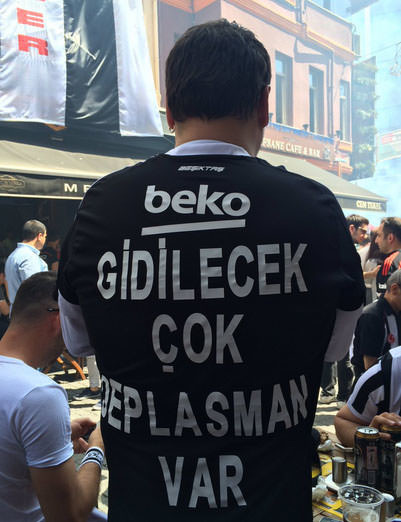 Beşiktaş taraftarı kutlamalara başladı 34