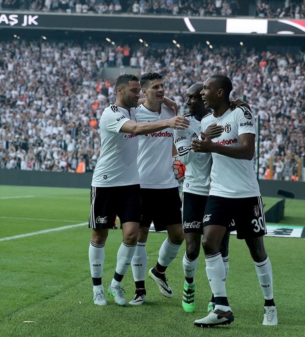Beşiktaş'ın şampiyonluğa giden 33 haftası 18