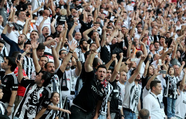 Bunun adı aşk; büyük Beşiktaşk 1