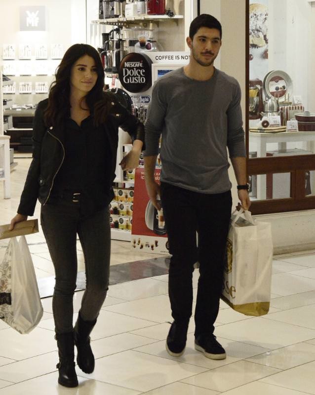 'Ulan İstanbul' dizisinin oyuncuları evlendi 15